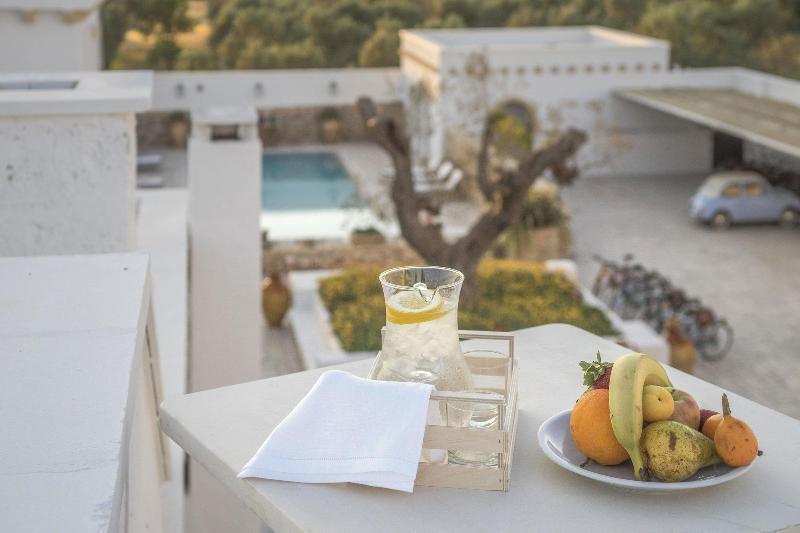Masseria Le Mandorle Ugento Extérieur photo